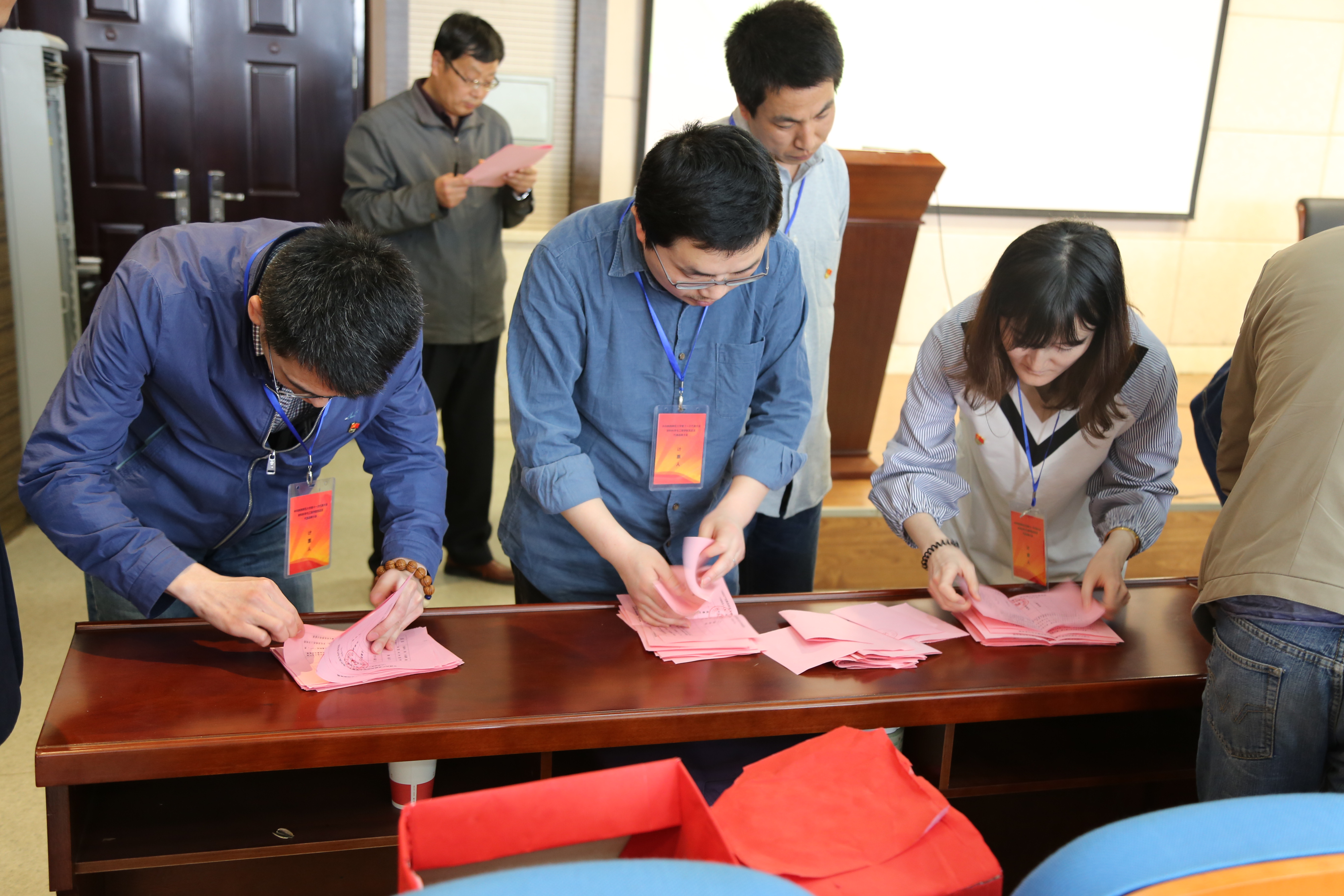 IMG_7272.JPG IMG_7272.JPG