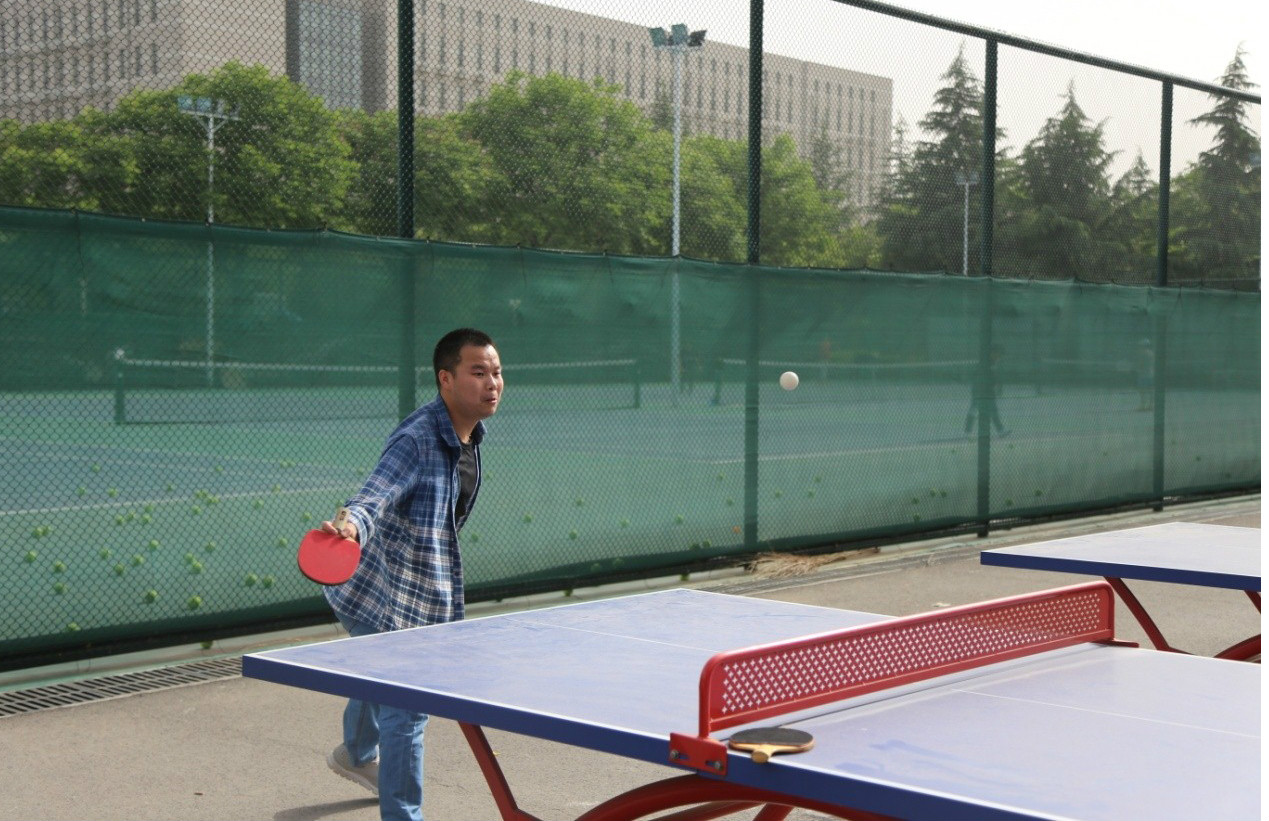 乒乓球3.jpg