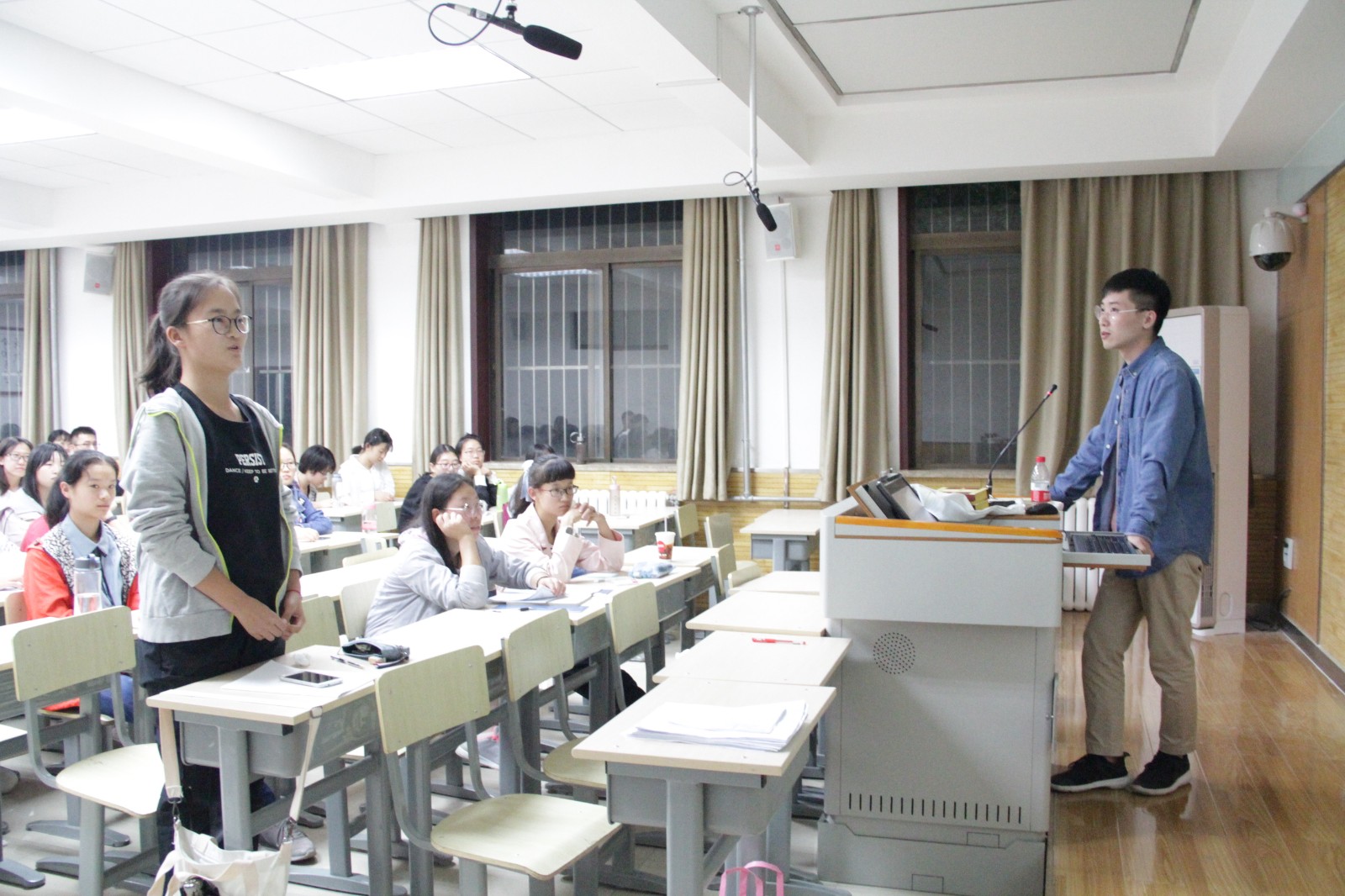 IMG_1884.JPG IMG_1884.JPG