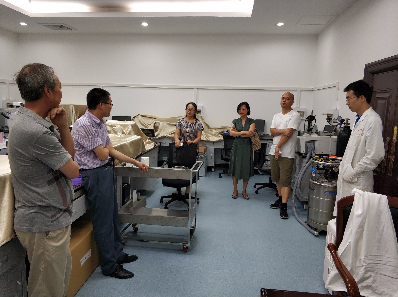 照片3.jpg 照片3.jpg